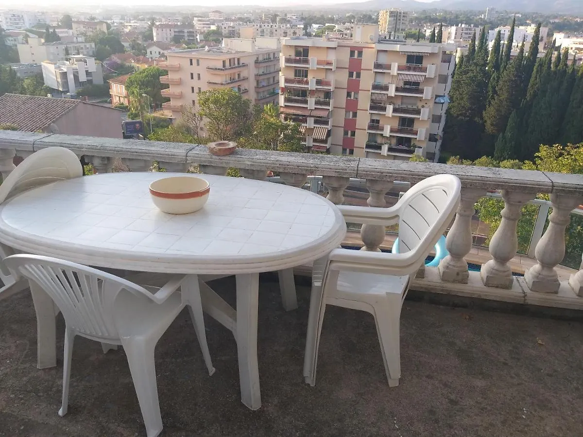 Ravissant Appartement Centre Saint-Raphael Piscine